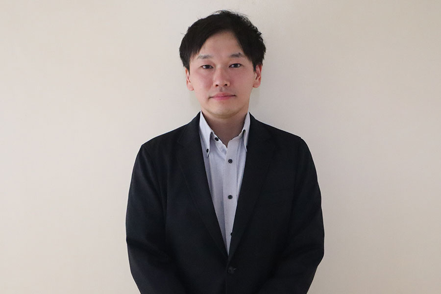梅原惇実習助手