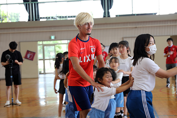 ホームタウン小学校訪問